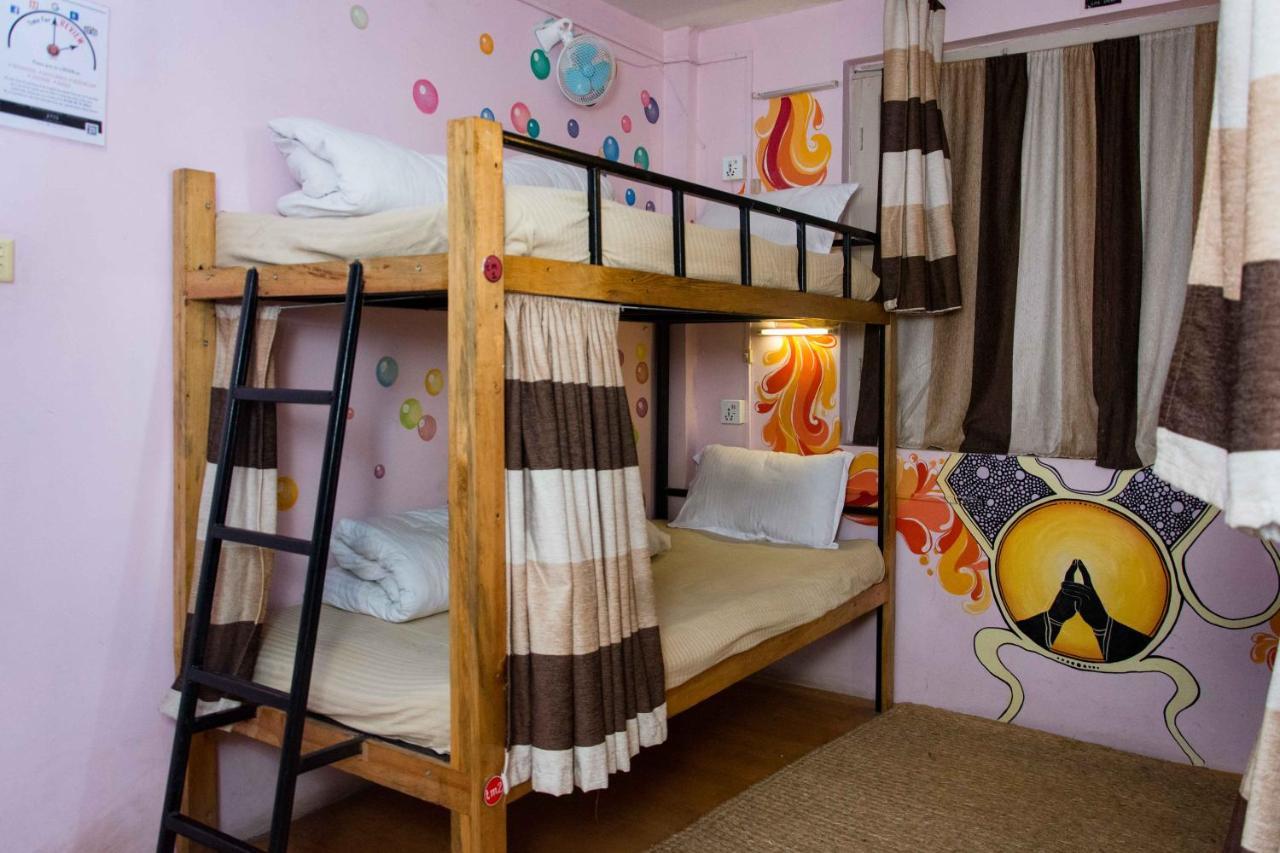 Wander Thirst Hostel กาฐมาณฑุ ภายนอก รูปภาพ