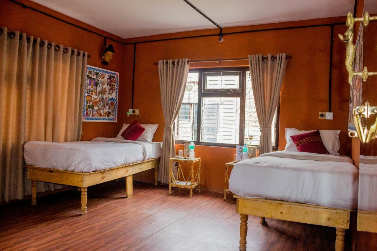 Wander Thirst Hostel กาฐมาณฑุ ภายนอก รูปภาพ